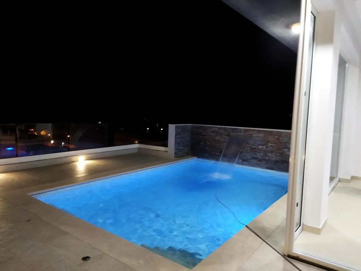 Duplex Penthouse With Swimming Pool Apartment Xghajra