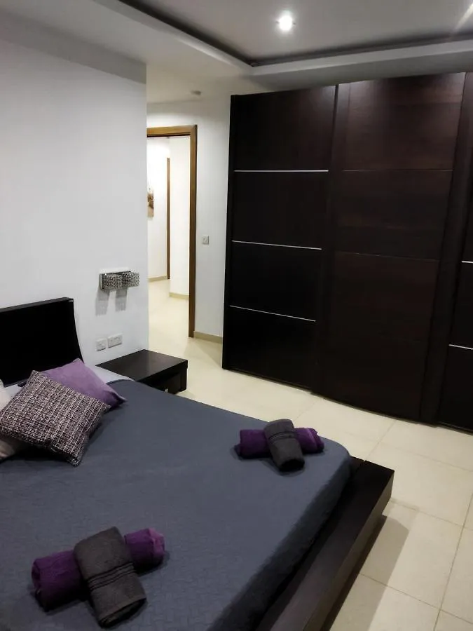 Duplex Penthouse With Swimming Pool Apartment Xghajra